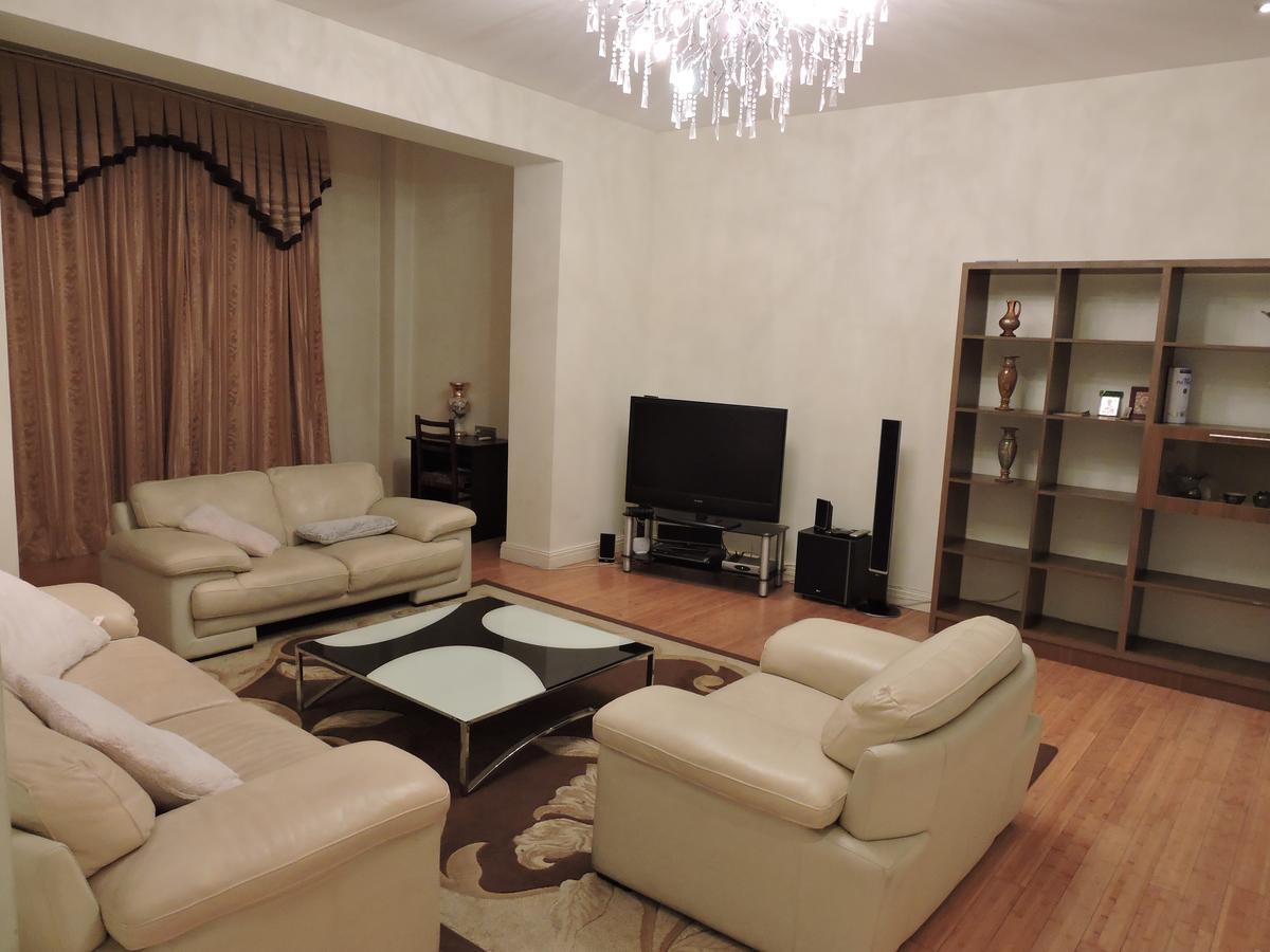 דירות טביליסי 1 Shota Rustaveli Avenue מראה חיצוני תמונה