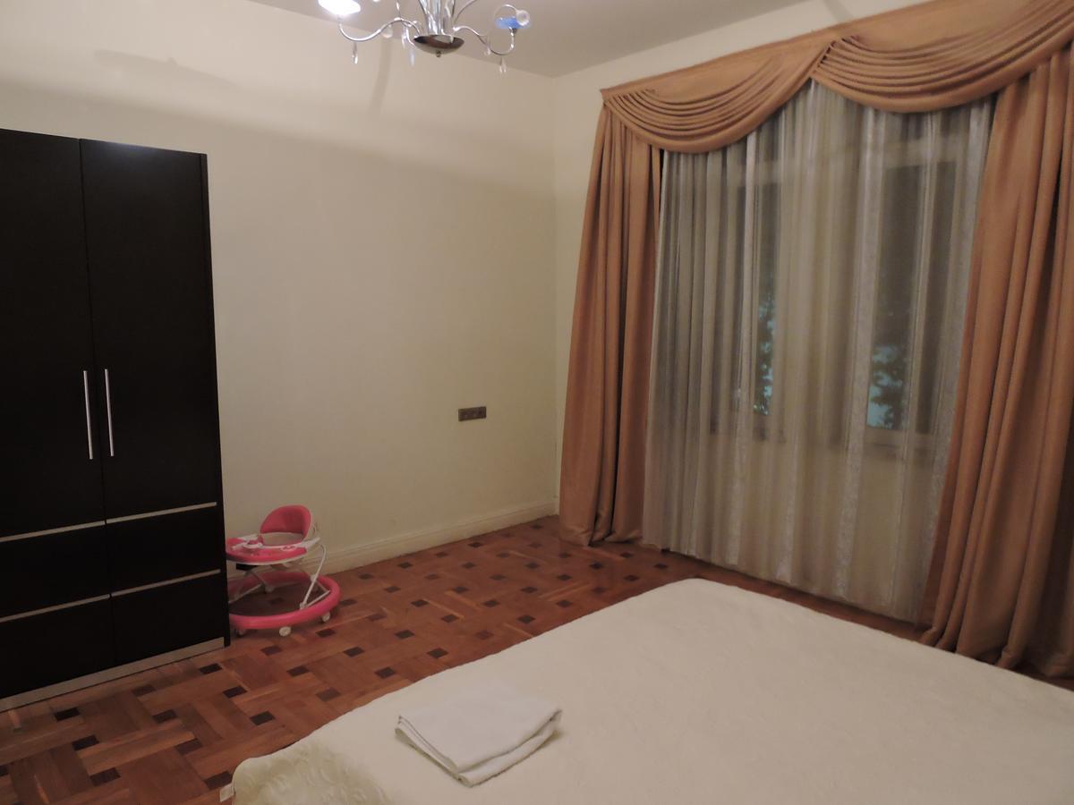 דירות טביליסי 1 Shota Rustaveli Avenue מראה חיצוני תמונה